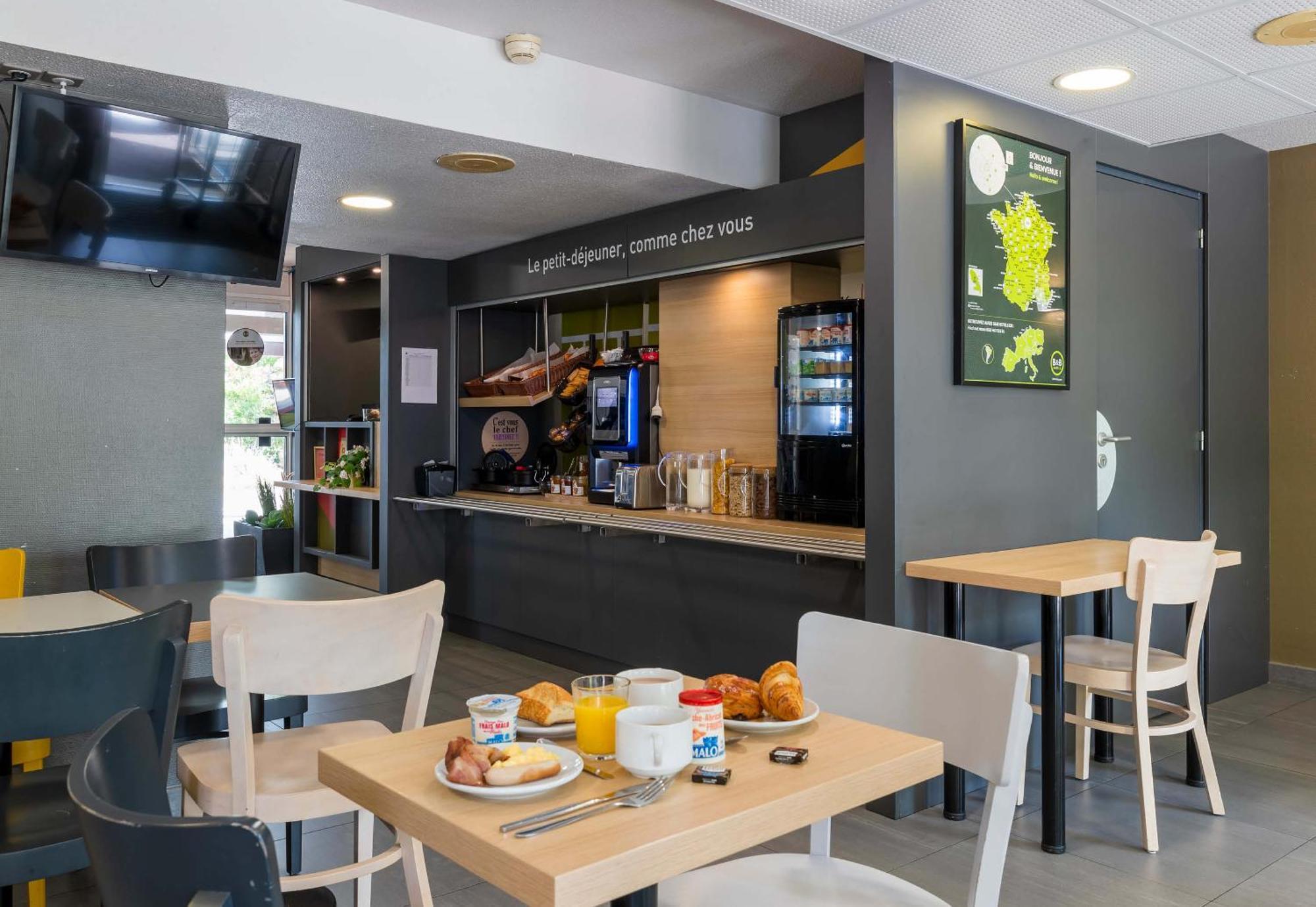 B&B Hotel Auxerre Bourgogne Monéteau Екстериор снимка
