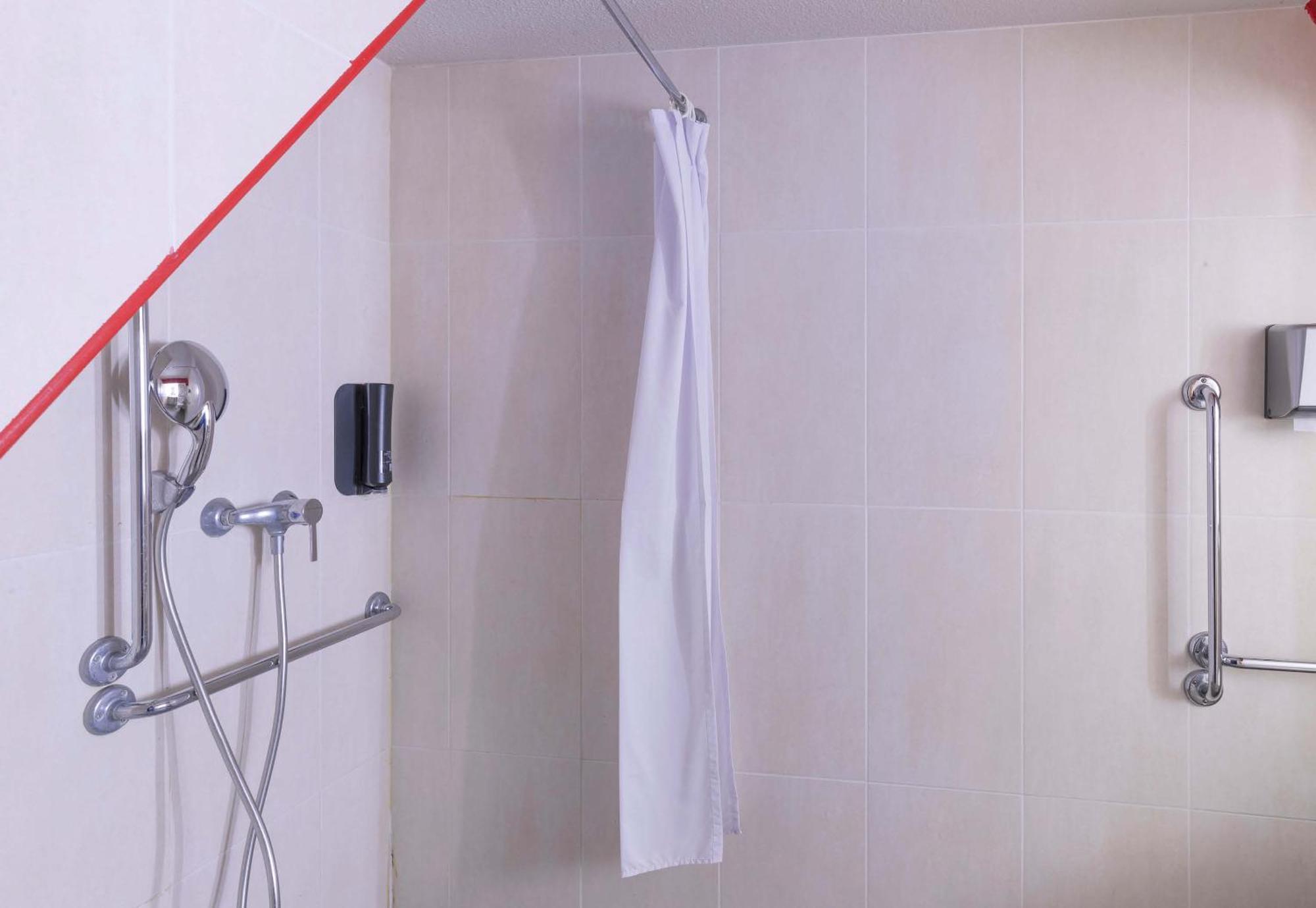 B&B Hotel Auxerre Bourgogne Monéteau Екстериор снимка