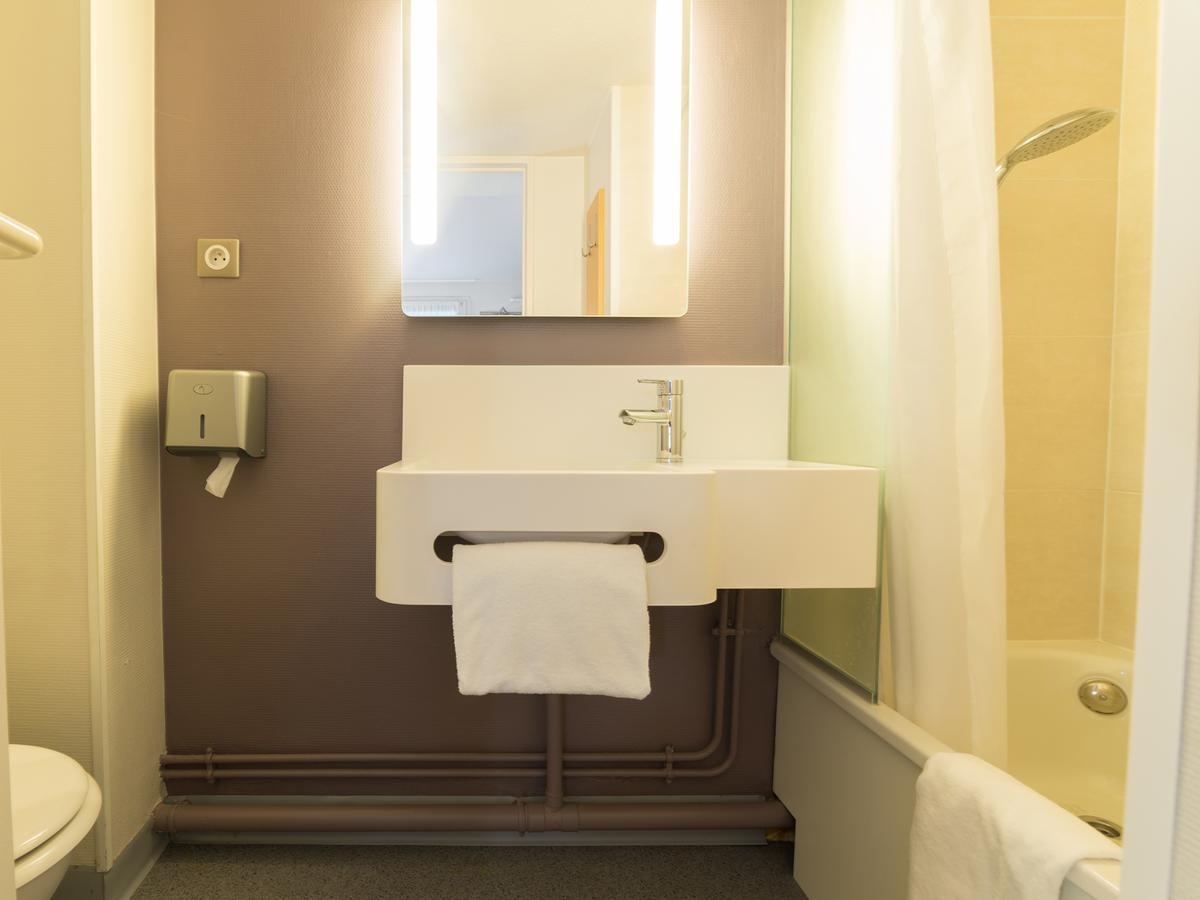 B&B Hotel Auxerre Bourgogne Monéteau Екстериор снимка